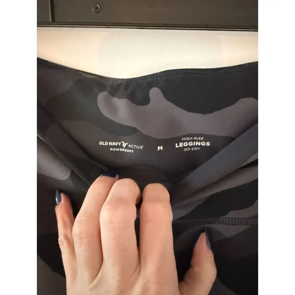 Old Navy Powersoft High-Rise Go-Dry Leggings